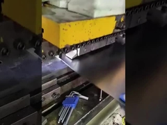 Servizi di lavorazione di parti di lamiera