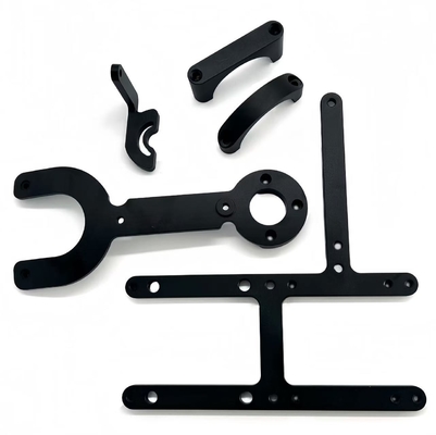 Alumini 6061 Macchine CNC Parti di alluminio anodizzato nero con tolleranza ± 0,01 mm