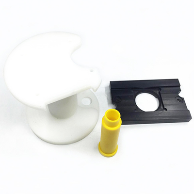 Il CNC del  che lavora le parti a macchina di plastica DÀ UNA OCCHIATA al nylon di PTFE PPSU
