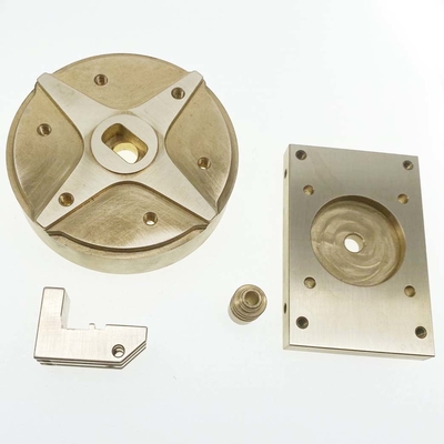 Pezzi meccanici d'ottone HPb63 HPb62 di CNC di precisione su ordinazione